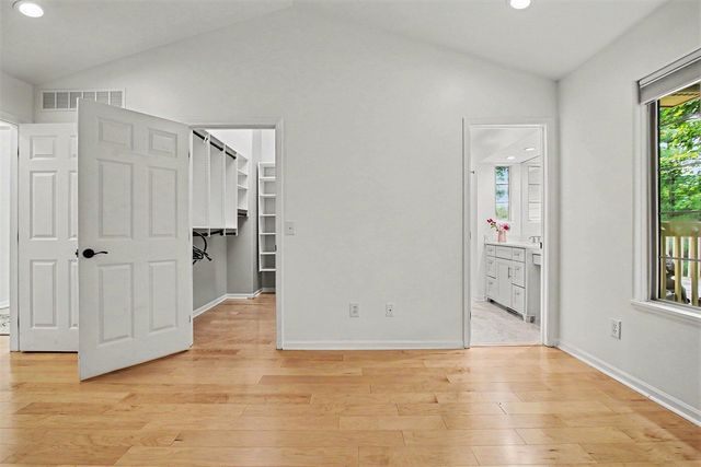 4023 Boulder Pond Drive, Ann Arbor, MI 48108