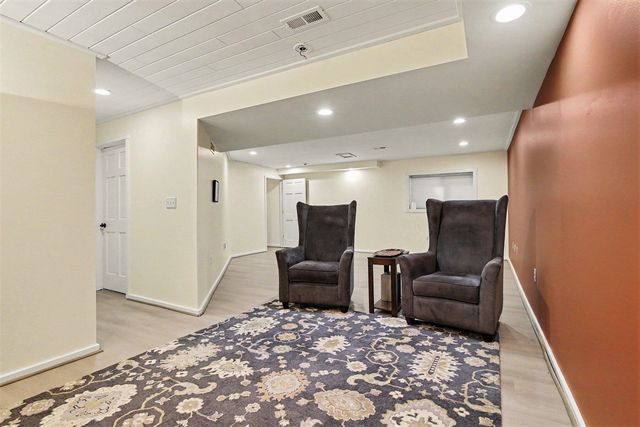 4023 Boulder Pond Drive, Ann Arbor, MI 48108