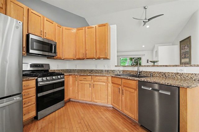 4023 Boulder Pond Drive, Ann Arbor, MI 48108