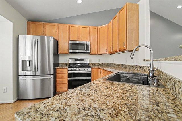 4023 Boulder Pond Drive, Ann Arbor, MI 48108