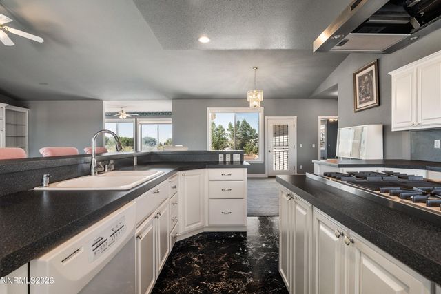 1618 Heron Cove Court, Gardnerville, NV 89410