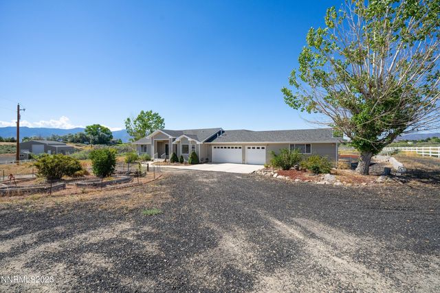 1618 Heron Cove Court, Gardnerville, NV 89410
