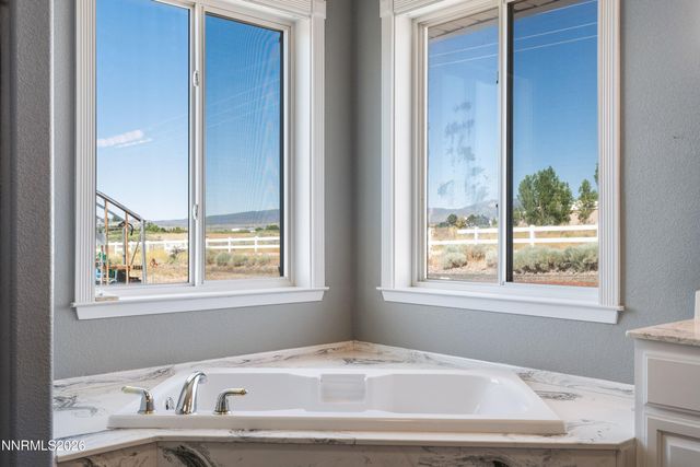 1618 Heron Cove Court, Gardnerville, NV 89410