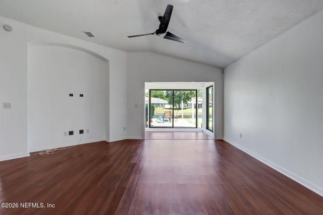 566 LONGMILL Lane, Orange Park, FL 32065