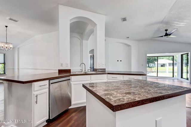 566 LONGMILL Lane, Orange Park, FL 32065