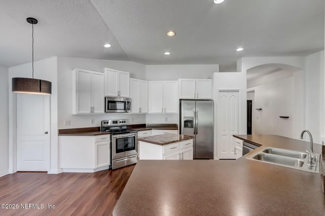 566 LONGMILL Lane, Orange Park, FL 32065