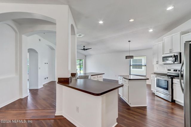 566 LONGMILL Lane, Orange Park, FL 32065