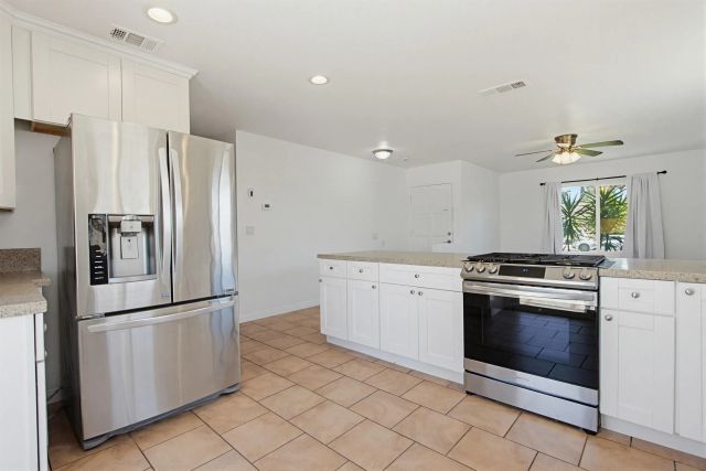 1261 Conway Dr, Escondido, CA 92027