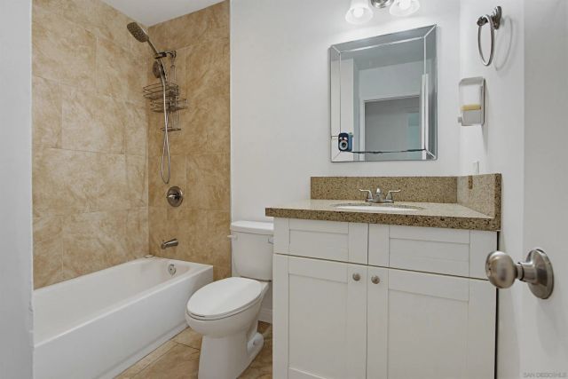 1261 Conway Dr, Escondido, CA 92027