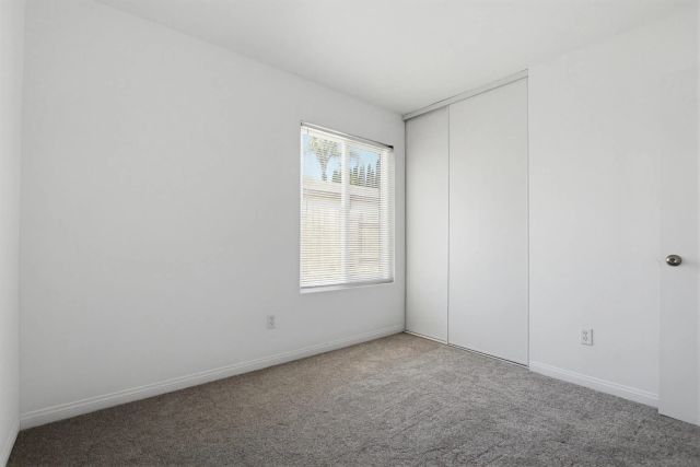 1261 Conway Dr, Escondido, CA 92027
