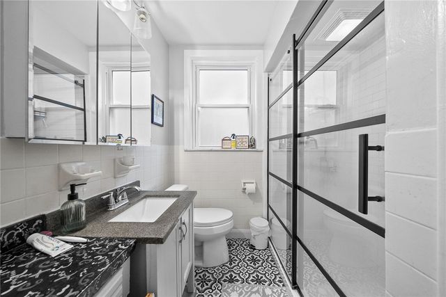 1822-1824 Shaw Ave, Squirrel Hill, PA 15217