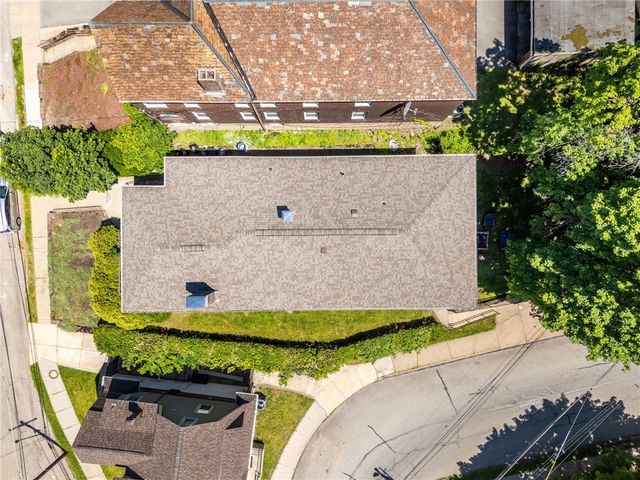 1822-1824 Shaw Ave, Squirrel Hill, PA 15217