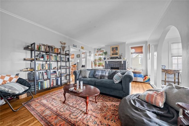 1822-1824 Shaw Ave, Squirrel Hill, PA 15217