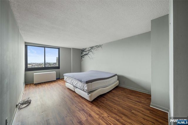 770 Anderson Avenue 14Q, Cliffside Park, NJ 07010