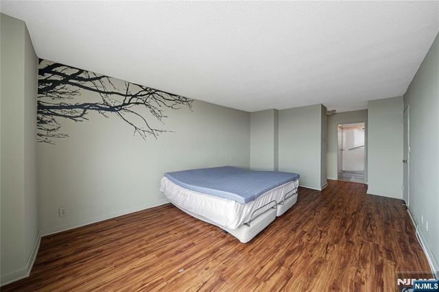 770 Anderson Avenue 14Q, Cliffside Park, NJ 07010