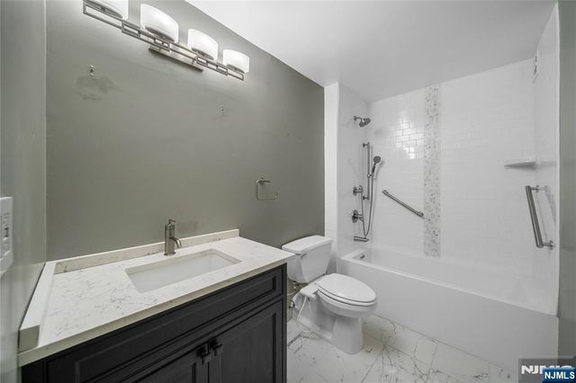 770 Anderson Avenue 14Q, Cliffside Park, NJ 07010