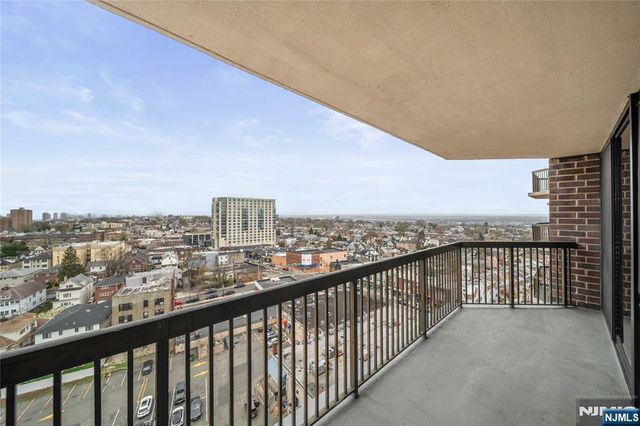 770 Anderson Avenue 14Q, Cliffside Park, NJ 07010
