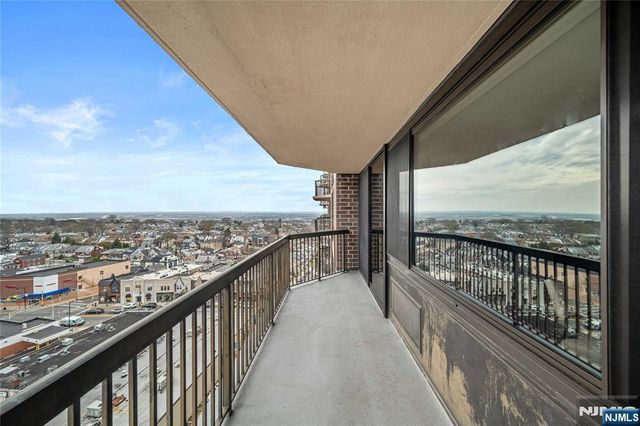 770 Anderson Avenue 14Q, Cliffside Park, NJ 07010