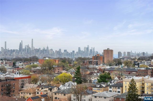 770 Anderson Avenue 14Q, Cliffside Park, NJ 07010