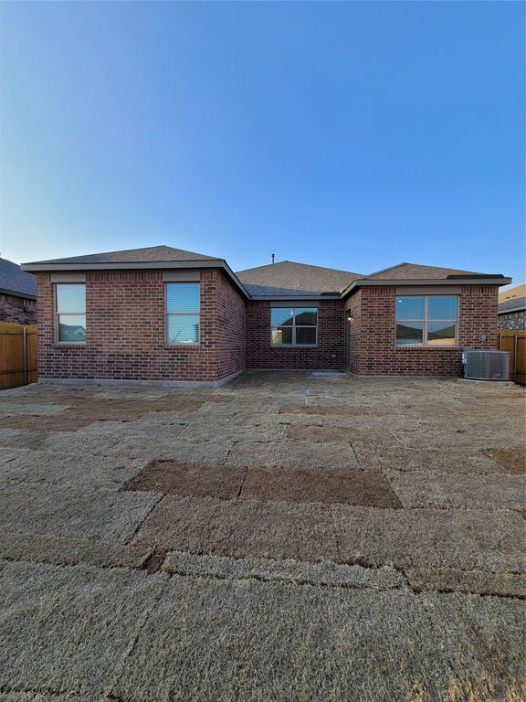 313 Zimmet Drive, Anna, TX 75409