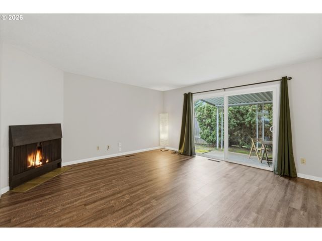 330 Se 50TH Ave D1, Portland, OR 97215