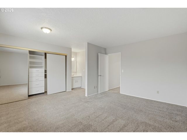 330 Se 50TH Ave D1, Portland, OR 97215