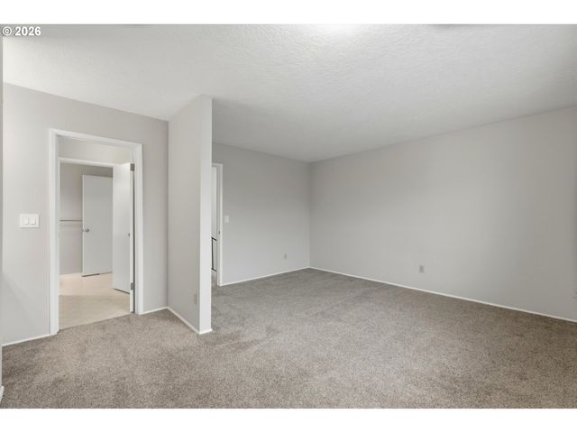 330 Se 50TH Ave D1, Portland, OR 97215