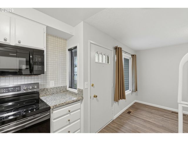 330 Se 50TH Ave D1, Portland, OR 97215