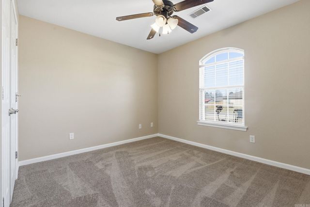 3609 Winfield Dr, Benton, AR 72015