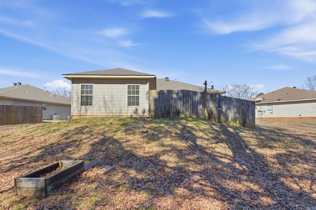 3609 Winfield Dr, Benton, AR 72015