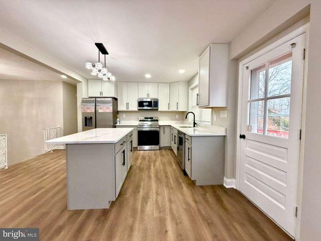 7010 TARQUIN AVE, Temple Hills, MD 20748