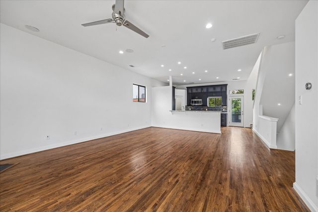 2510 Genesee Street, Houston, TX 77006