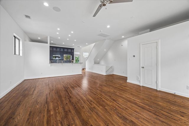 2510 Genesee Street, Houston, TX 77006