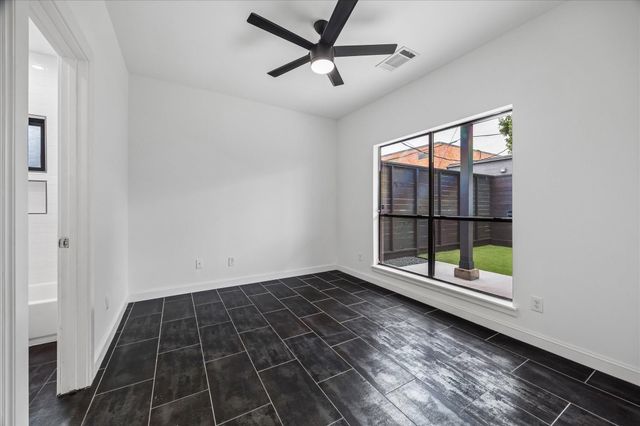 2510 Genesee Street, Houston, TX 77006