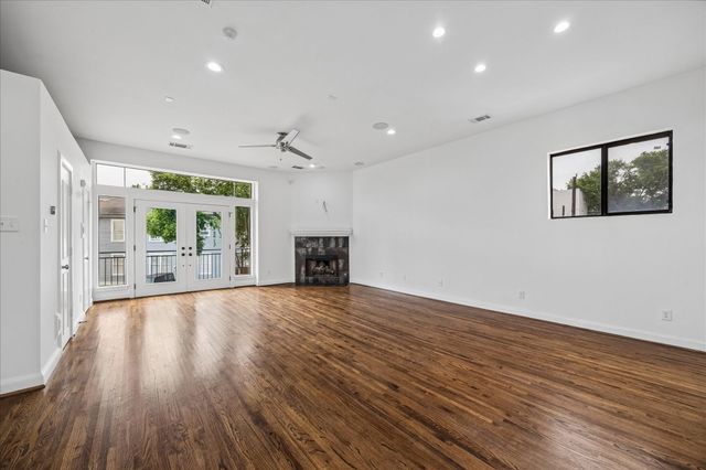 2510 Genesee Street, Houston, TX 77006