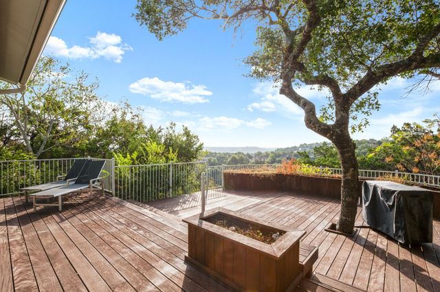 7209 Foxtree CV, Austin, TX 78750