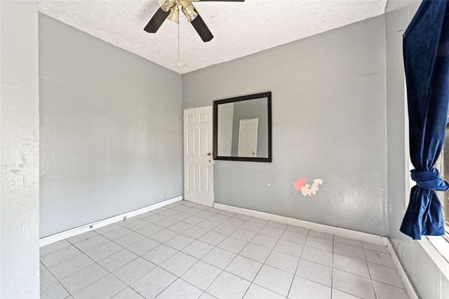 2221 Vance Street, Houston, TX 77093