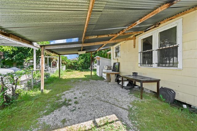 2221 Vance Street, Houston, TX 77093