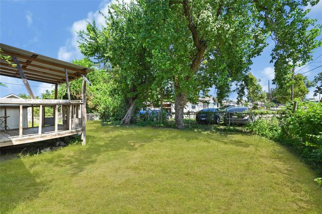 2221 Vance Street, Houston, TX 77093