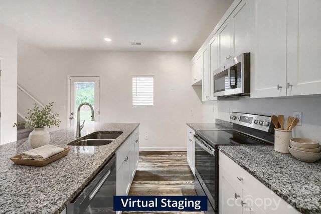 244 Valleybrook Lane, Troutman, NC 28166