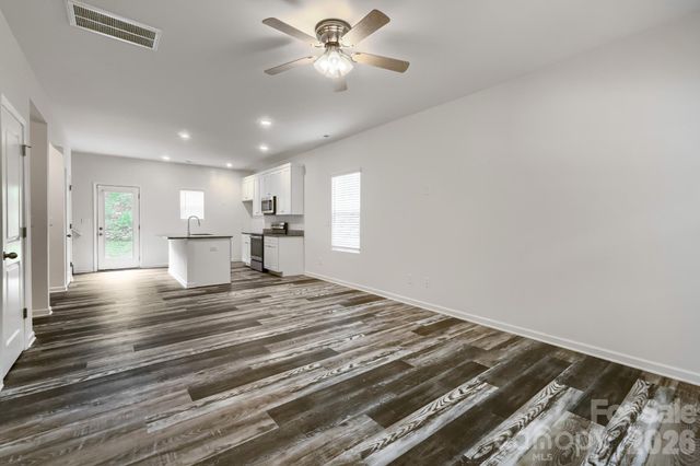 244 Valleybrook Lane, Troutman, NC 28166