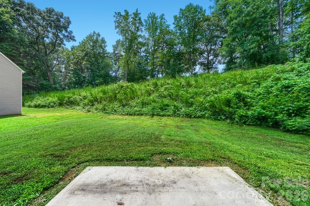 244 Valleybrook Lane, Troutman, NC 28166