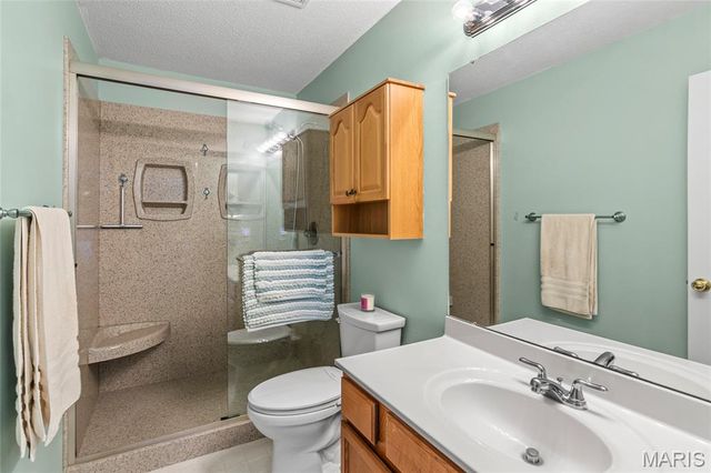 1129 Maclean Drive, O'fallon, IL 62269