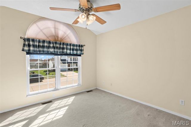 1129 Maclean Drive, O'fallon, IL 62269