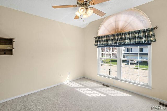 1129 Maclean Drive, O'fallon, IL 62269