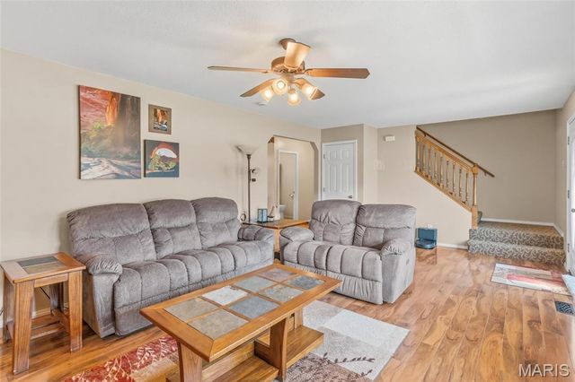 1129 Maclean Drive, O'fallon, IL 62269