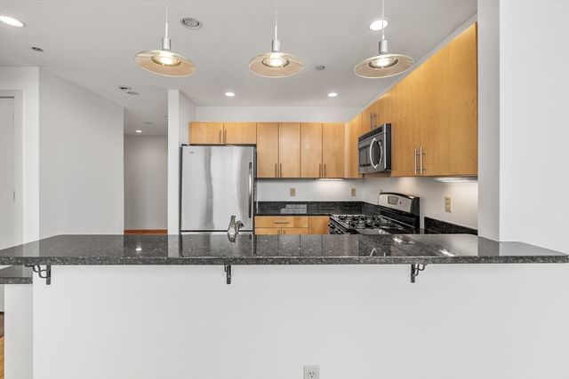 68 Central Ave 304, Medford, MA 02155