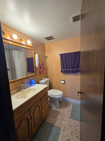 150 E Grand Avenue 302, Elmhurst, IL 60126