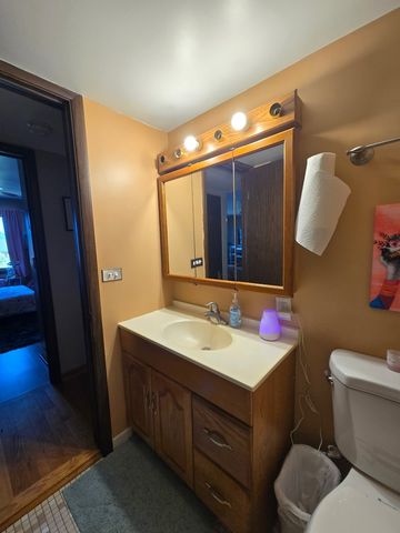 150 E Grand Avenue 302, Elmhurst, IL 60126