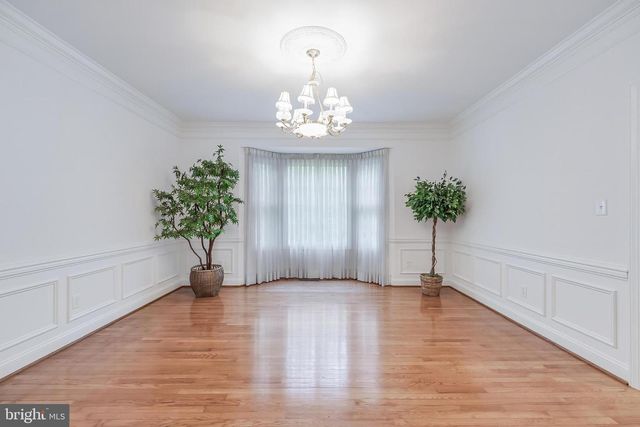 1051 NORTHFALLS CT, Great Falls, VA 22066